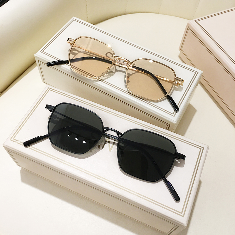레트로 금속 직사각형 프레임 선글라스, 2021 브랜드 - Men'S Vacation Accessories 리뷰 및 가격